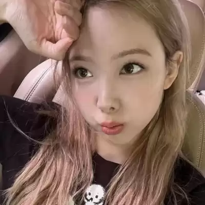 秦明凝